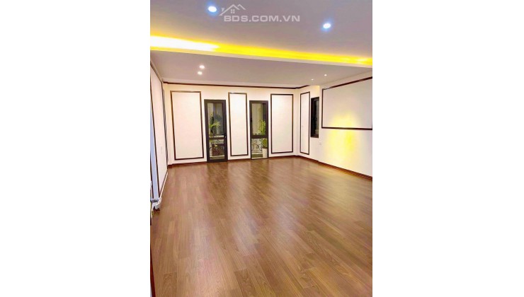 Chính chủ bán nhà Tô Hiệu, 35m2, KINH DOANH, Ô TÔ, LÔ GÓC ĐẸP, rất HIẾM!